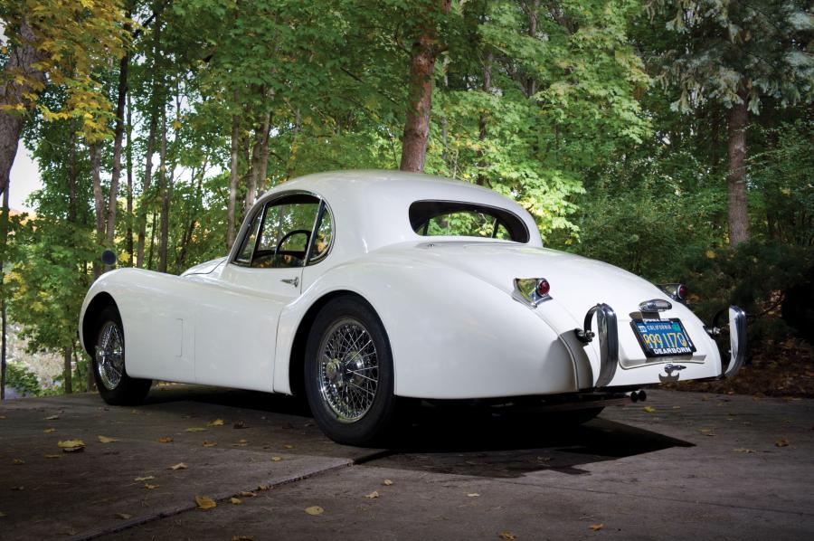  Jaguar XK120 Coupe 1953 года  (фото 4 из 5)